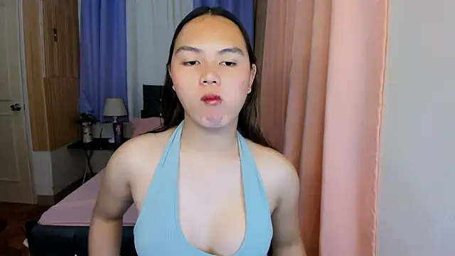 Snapshot of ameliamaureen chatting on May 15, 10:57 am ameliamaureen online show from May 15, 10:57 am