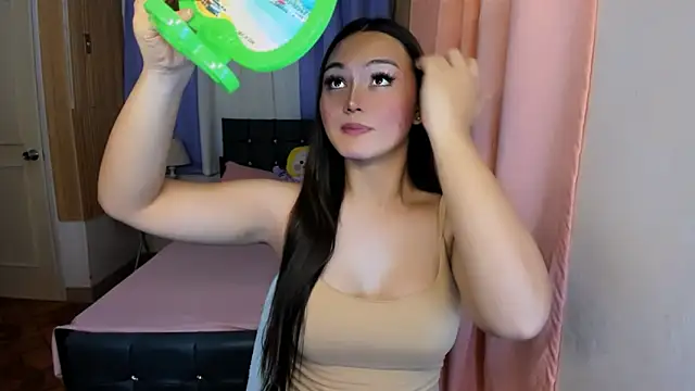 Snapshot of ameliamaureen chatting on June 7, 5:23 am ameliamaureen online show from June 7, 5:23 am