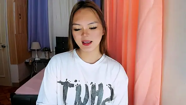 ameliamaureen online show from February 1, 5:38 am