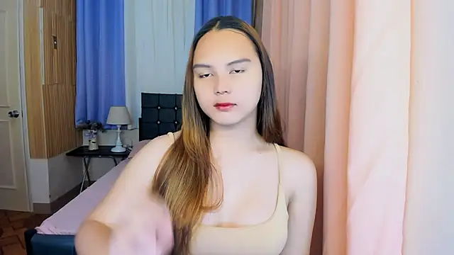 ameliamaureen online show from April 1, 1:52 pm