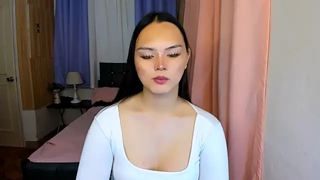 Snapshot of ameliamaureen chatting on June 12, 2:48 pm ameliamaureen online show from June 12, 2:48 pm