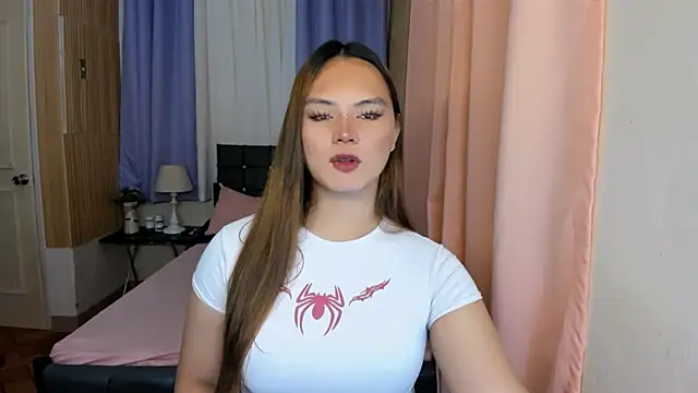 Snapshot of ameliamaureen chatting on May 8, 3:05 pm ameliamaureen online show from May 8, 3:05 pm