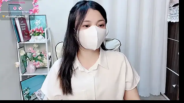phuongnhi  online show from June 25, 12:21 pm