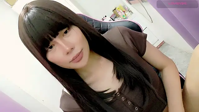 tgirljennie 69 online show from February 19, 3:25 am