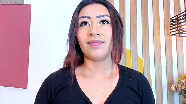 Snapshot of SashaGreyy_ chatting on November 15, 8:46 pm SashaGreyy online show from November 15, 8:46 pm