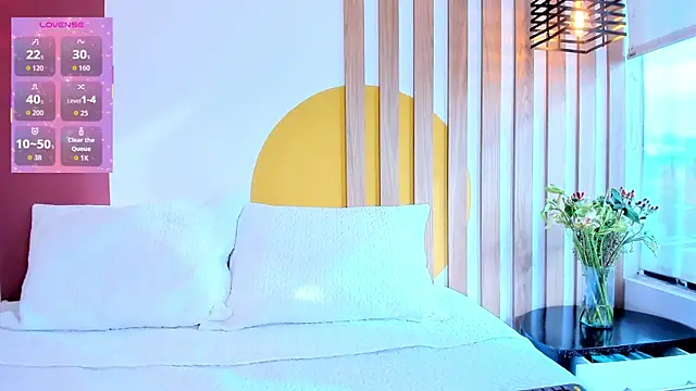 Snapshot of SashaGreyy_ chatting on October 28, 8:41 pm SashaGreyy online show from October 28, 8:41 pm