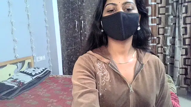 Meri Cutie Pie online show from January 15, 10:35 pm