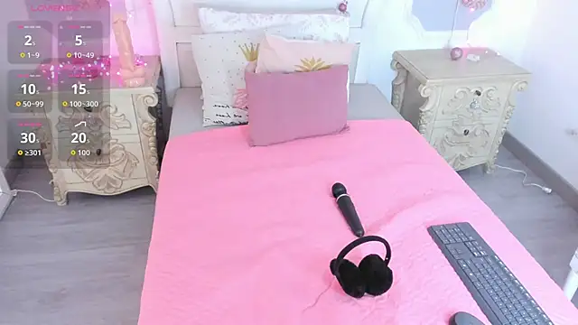 MeganStar   online show from November 25, 11:54 am