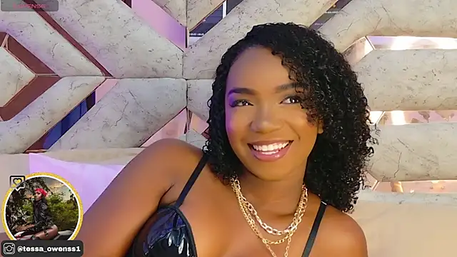 Tessa Owenss online show from March 15, 9:44 pm