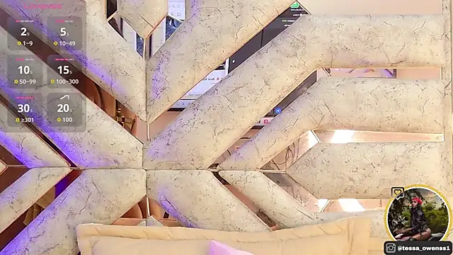 Tessa Owenss online show from April 14, 11:54 pm