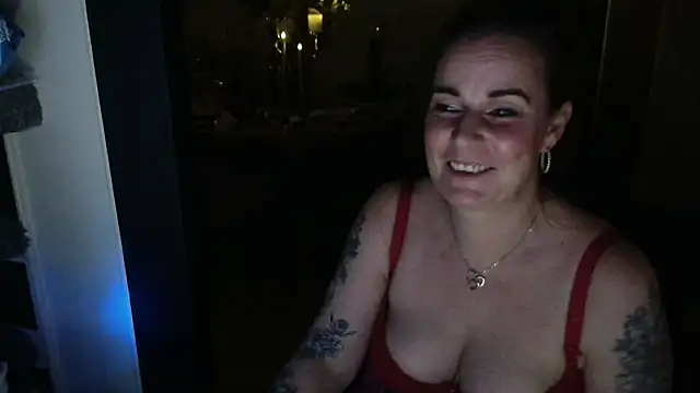 Mrs-Aurora online show from March 19, 10:10 pm