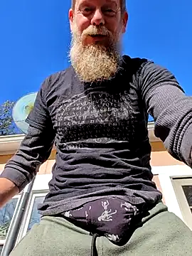 Snapshot of sizableunicorn7 chatting on October 31, 3:19 pm sizableunicorn7 online show from October 31, 3:19 pm