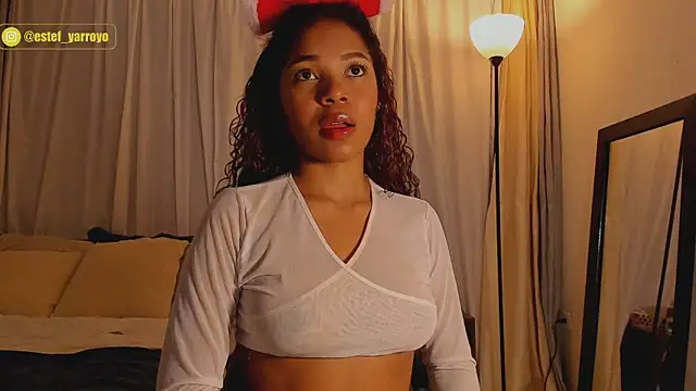 Estefy arroyo1 online show from December 19, 12:03 am