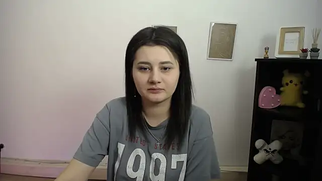 Katrin kiss  online show from March 15, 1:18 pm