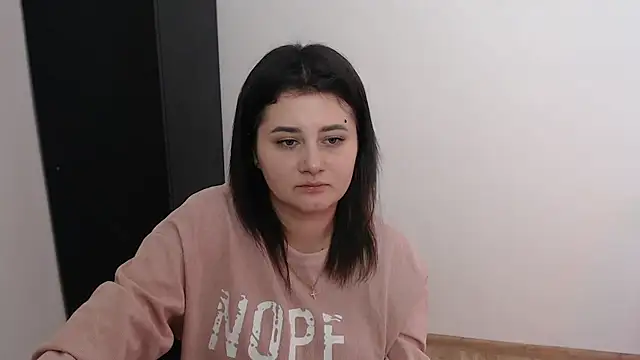 Snapshot of Katrin_kiss_ chatting on October 10, 12:28 pm Katrin kiss online show from October 10, 12:28 pm