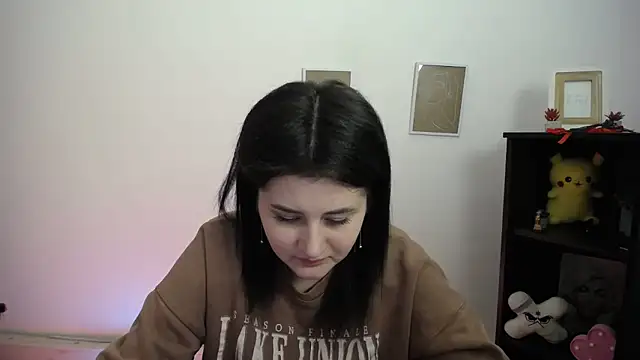 Katrin kiss  online show from March 6, 1:06 pm