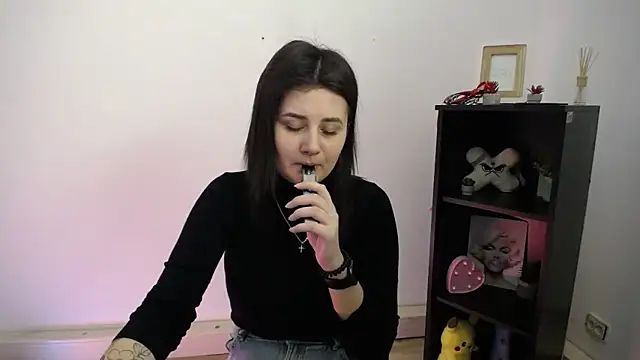 Katrin kiss  online show from January 19, 1:37 pm