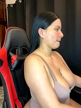 carol cruz133 online show from September 26, 11:22 pm