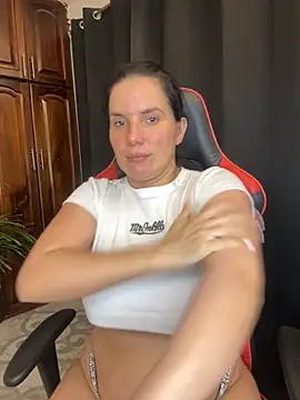 carol cruz133 online show from October 11, 11:28 pm