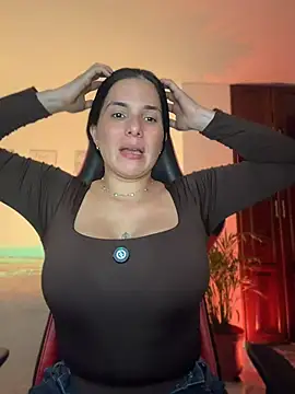 carol cruz133 online show from June 2, 11:38 pm