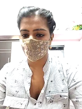 Tamil-Meenu12 online show from April 8, 7:32 am