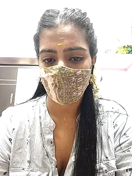 Tamil-Meenu12 online show from April 17, 6:49 am