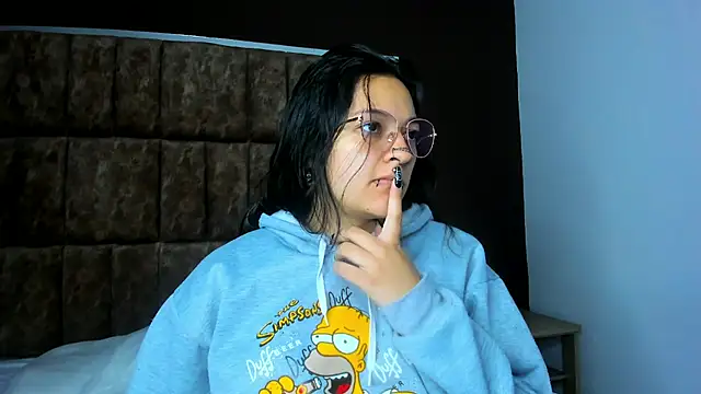 Kitty ravee online show from September 29, 12:33 pm