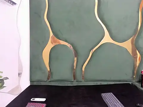 perlaasm online show from September 18, 12:52 pm