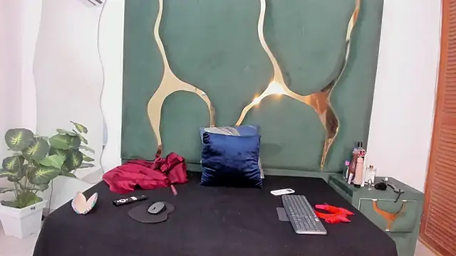 perlaasm online show from October 20, 12:17 pm