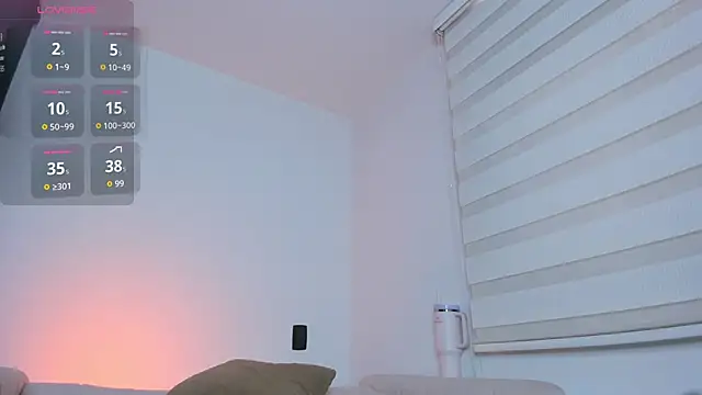 arianna 000 online show from May 3, 11:58 am