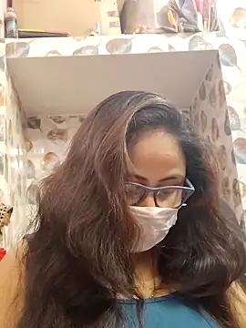 Snapshot of nisha_1110 chatting on October 11, 5:25 pm nisha 1110 online show from October 11, 5:25 pm