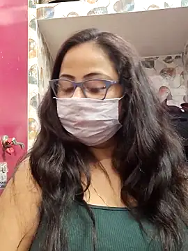 nisha 1110 online show from April 12, 2:31 pm