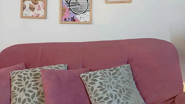 Karina2Smith online show from June 5, 6:57 pm