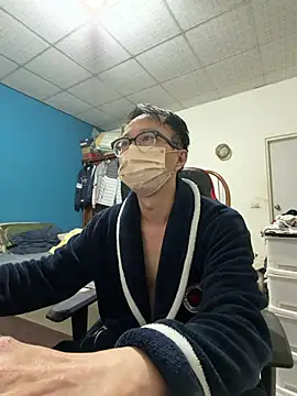 Rmangotw online show from February 8, 1:09 pm