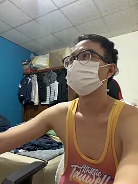 Rmangotw online show from April 4, 12:01 pm