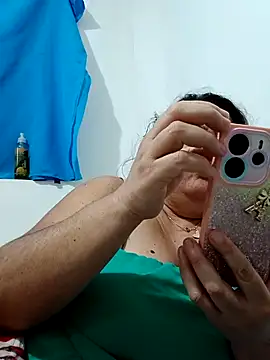 yaneth  online show from November 15, 10:41 am