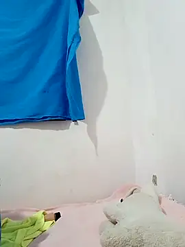 yaneth  online show from November 9, 11:20 pm