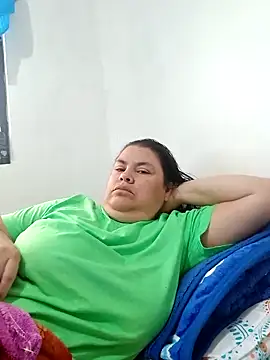 yaneth  online show from November 26, 11:43 am