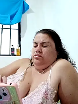 yaneth  online show from October 28, 10:58 am