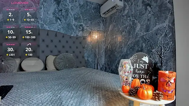 Bambi cutee online show from October 12, 11:44 am