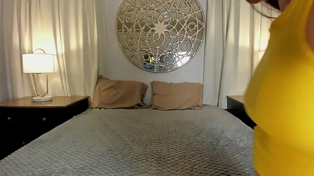 Bambi cutee online show from October 22, 11:42 am