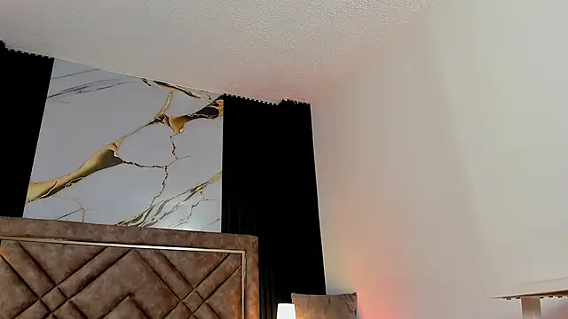 MissKathyfox online show from March 26, 7:45 pm