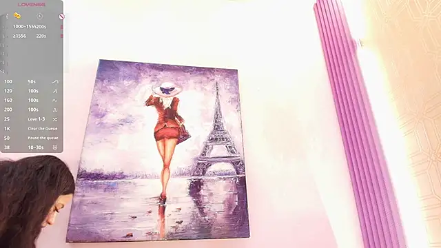 Snapshot of MegannBabby chatting on October 7, 9:05 pm MegannBabby online show from October 7, 9:05 pm