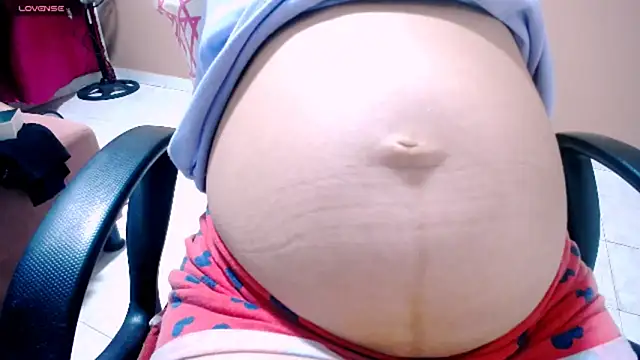 charlothee12 online show from October 1, 2:17 am