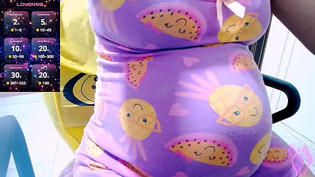 charlothee12 online show from October 9, 4:35 am