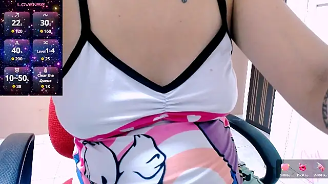 charlothee12 online show from October 3, 3:20 am