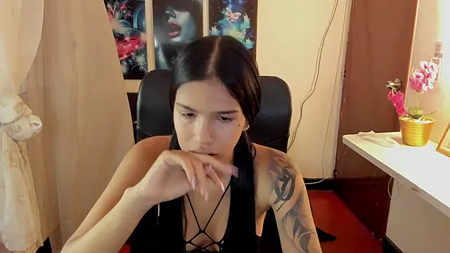 valeria-duarte online show from November 14, 10:35 pm