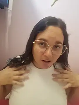 Snapshot of Nicollevega888 chatting on November 5, 1:09 am Nicollevega888 online show from November 5, 1:09 am