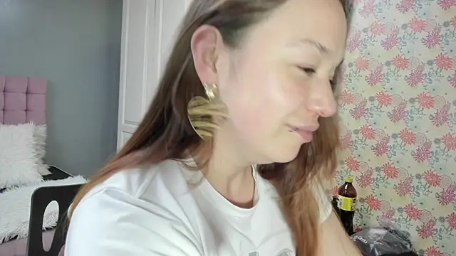 Tammy parker  online show from November 7, 4:39 am