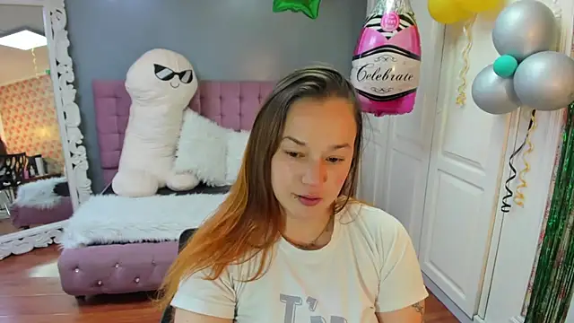 Tammy parker  online show from October 6, 2:24 am